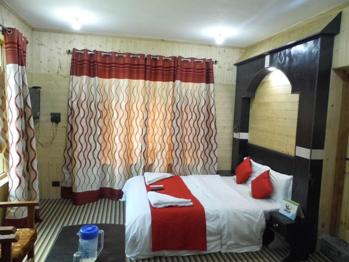 Hotel Gulmarg House Extérieur photo