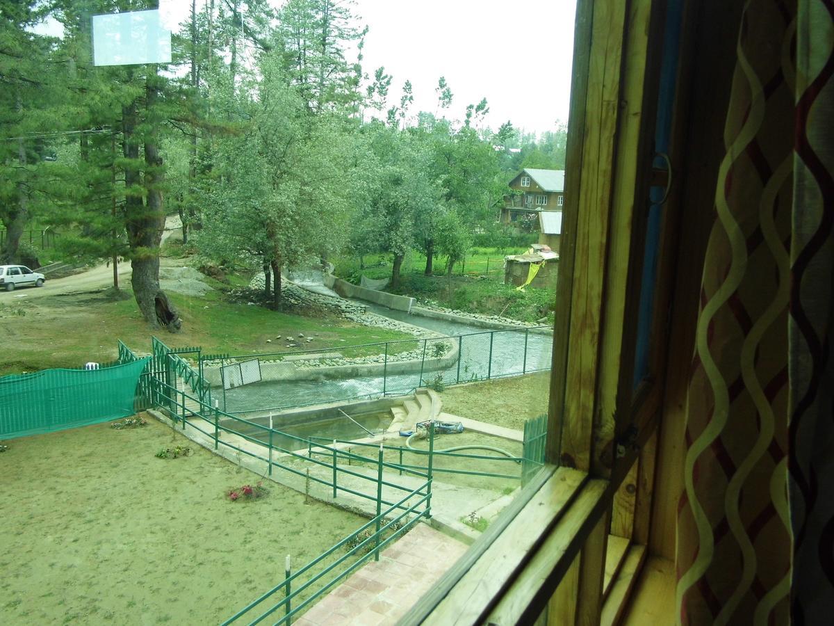 Hotel Gulmarg House Extérieur photo